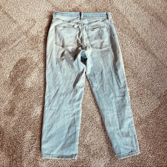 Universal Thread | Distressed High Rise Mom Jeans - Picture 2 of 5